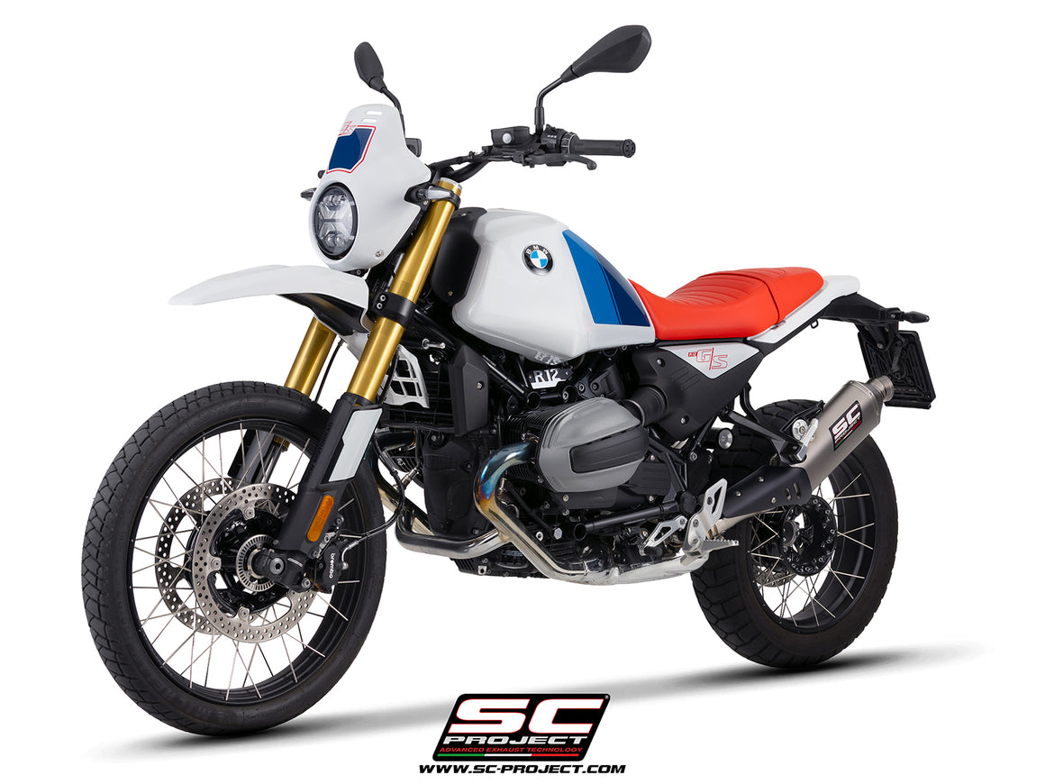 BMW R 12 G/S with SC-Project Rally Raid titanium exhaust, 3/4 rear view