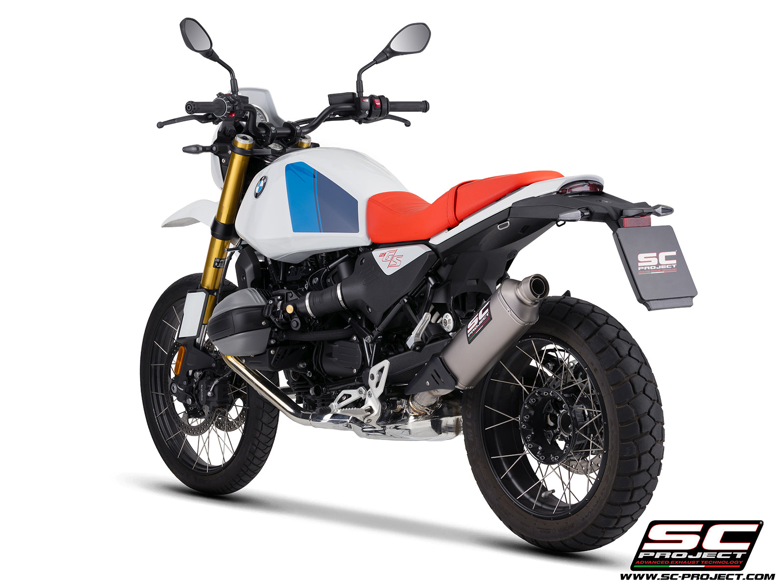 BMW R 12 G/S with SC-Project Rally Raid titanium exhaust, 3/4 rear view