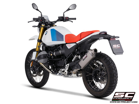 BMW R 12 G/S with SC-Project Rally Raid titanium exhaust, 3/4 rear view