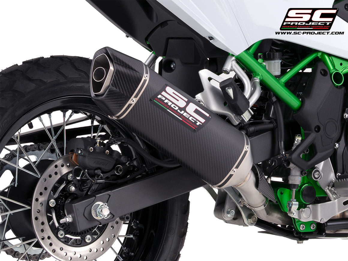 Kawasaki KLE 500 with SC-Project SC1-X carbon fibre exhaust, 3/4 rear view