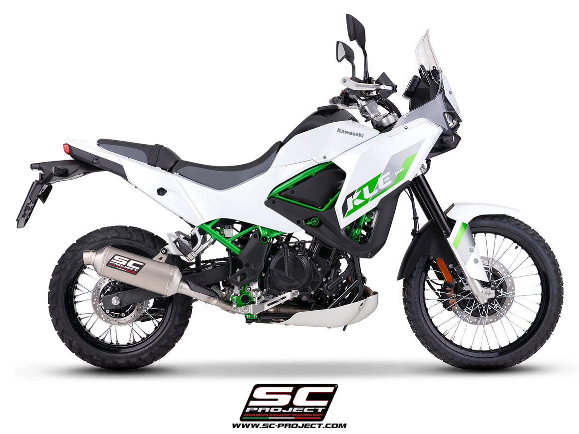Kawasaki KLE 500 with SC-Project Rally Raid titanium exhaust, 3/4 rear view