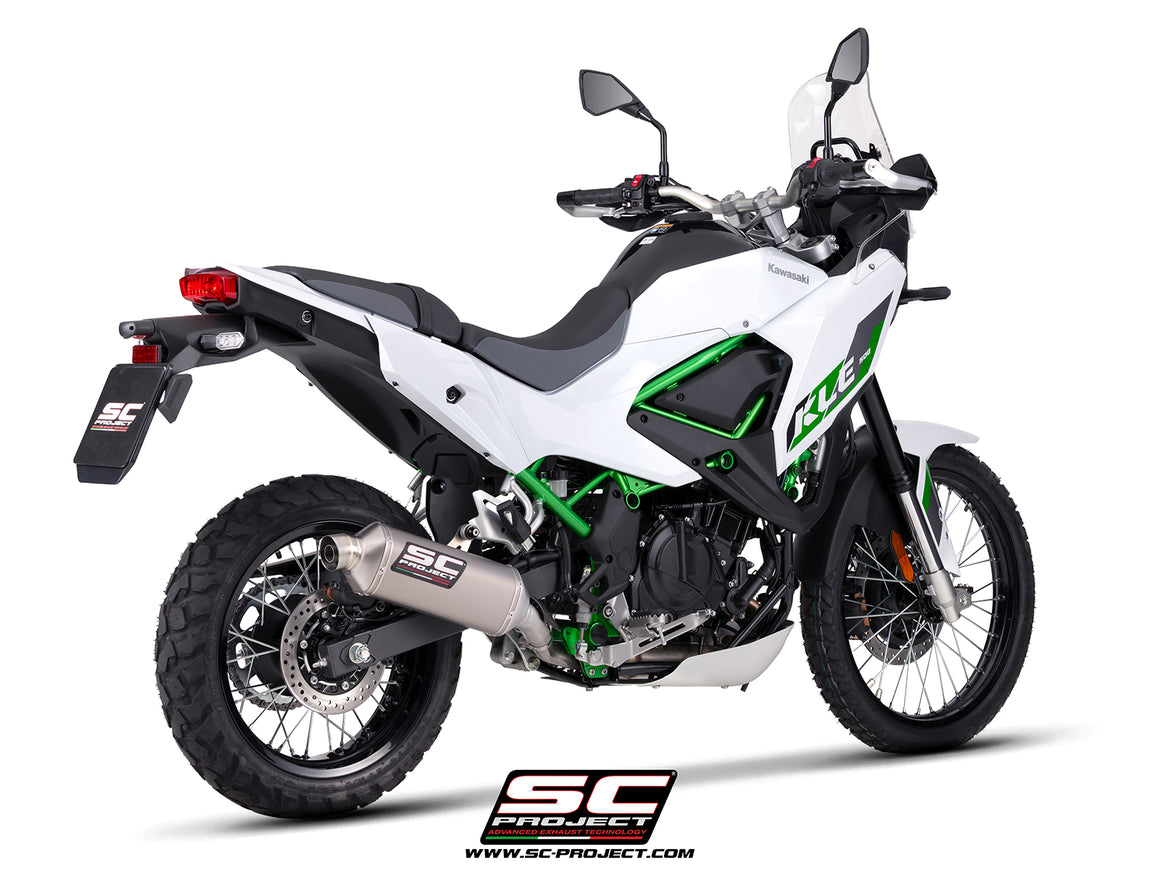 Kawasaki KLE 500 with SC-Project Rally Raid titanium exhaust, 3/4 rear view