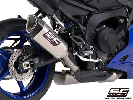 Yamaha R9 with SC-Project full exhaust system stainless steel, with SC1-R titanium exhaust, 3/4 rear view