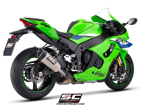 Kawasaki Ninja ZX-10R with SC-Project SC1-R titanium exhaust, 3/4 rear view