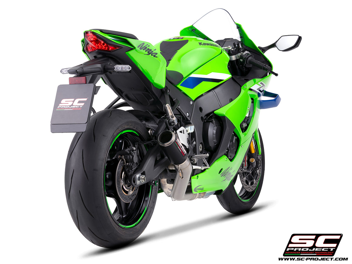 Kawasaki Ninja ZX-10R with SC-Project de-cat link pipe with CR-T carbon fibre exhaust, 3/4 rear view