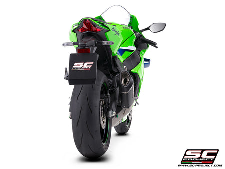 Kawasaki Ninja ZX-10R with SC-Project de-cat link pipe with SC1-R 250 mm carbon fibre exhaust, 3/4 rear view