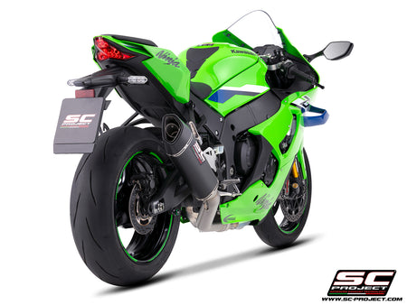 Kawasaki Ninja ZX-10R with SC-Project de-cat link pipe with SC1-R 350 mm carbon fibre exhaust, 3/4 rear view