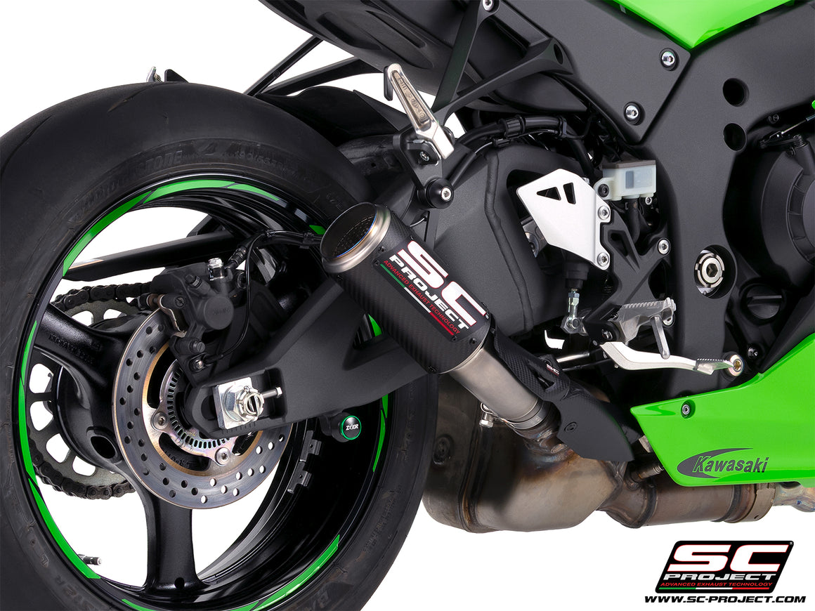 Kawasaki Ninja ZX-10R with SC-Project CR-T titanium exhaust, 3/4 front view