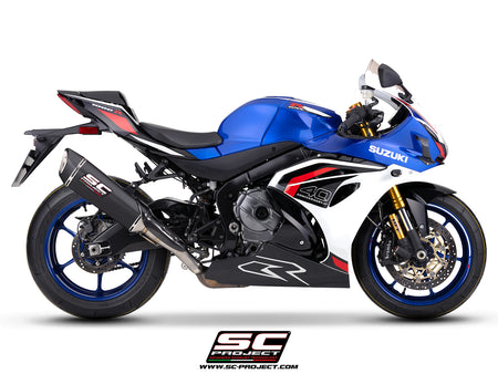 Suzuki GSX-R1000R with SC-Project SC1-R 350mm carbon fibre exhaust, 3/4 rear view