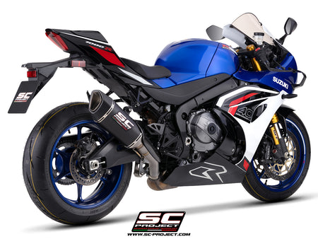 Suzuki GSX-R1000R with SC-Project SC1-R 250mm carbon fibre exhaust, 3/4 rear view