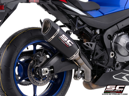 Suzuki GSX-R1000R with SC-Project SC1-R 250mm carbon fibre exhaust, 3/4 rear view