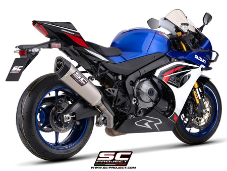 Suzuki GSX-R1000R with SC-Project SC1-R 350mm titanium exhaust, 3/4 rear view