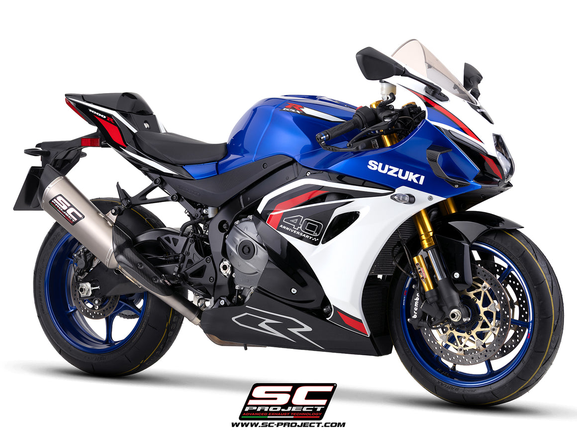 Suzuki GSX-R1000R with SC-Project SC1-R 350mm titanium exhaust, 3/4 rear view