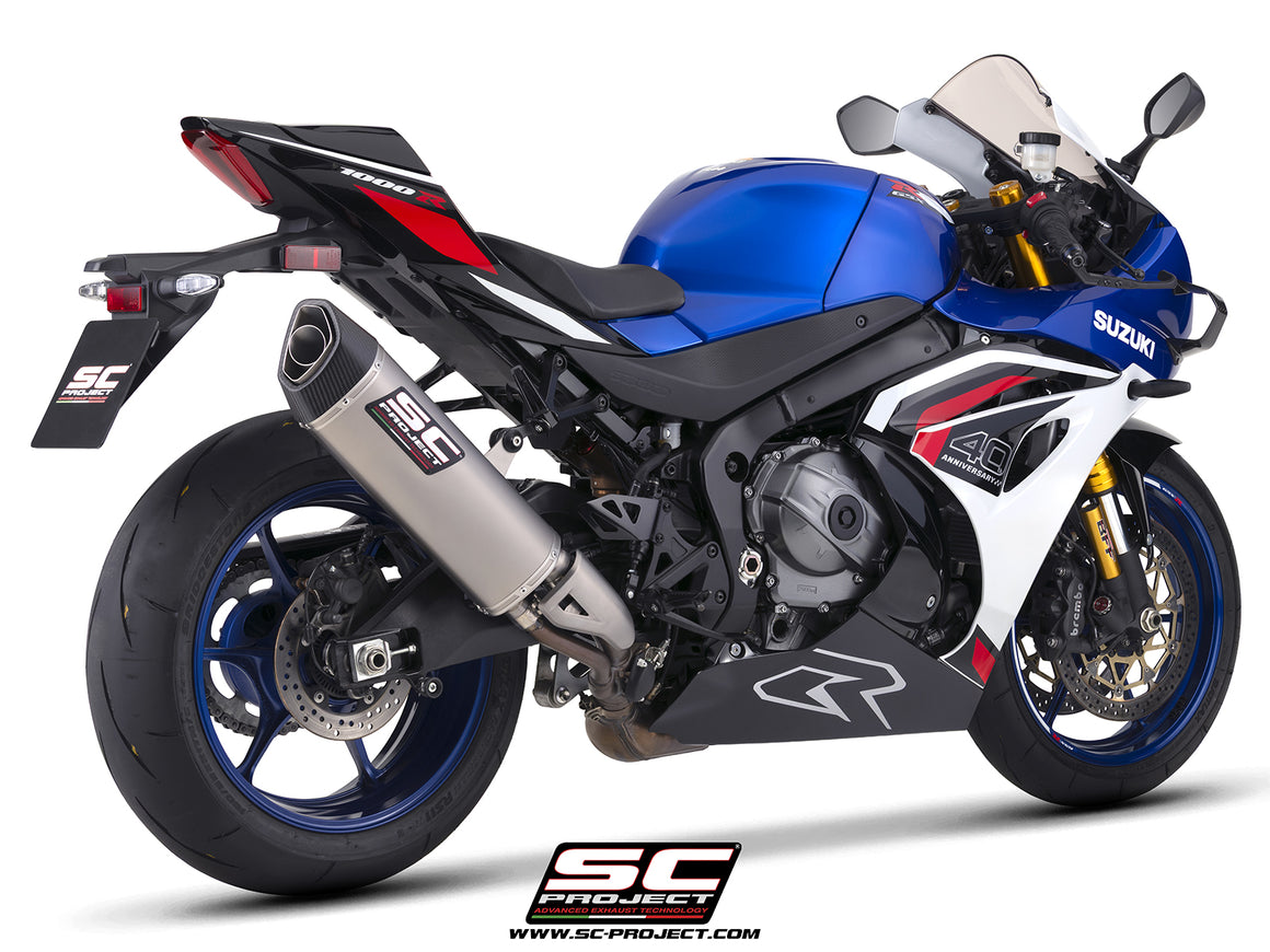 Suzuki GSX-R1000R with SC-Project SC1-R GT titanium exhaust, 3/4 rear view