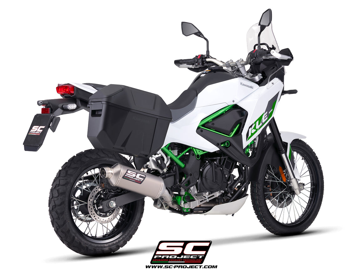 Kawasaki KLE 500 with SC-Project Rally Raid titanium exhaust, 3/4 rear view