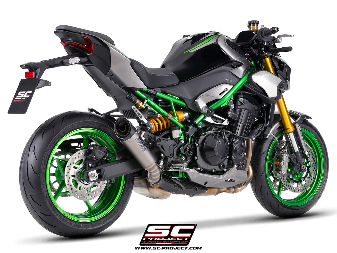Kawasaki Z900 with SC-Project S1 titanium exhaust, 3/4 rear view