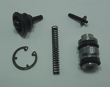 TOURM REPAIR KIT MASTER CYLINDER TOURMAX Hoofdremcilinder revisieset  Suzuki