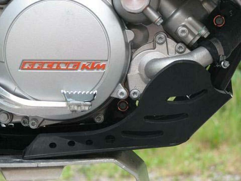 AXP SKID PLATE HDPE 6MM BLK