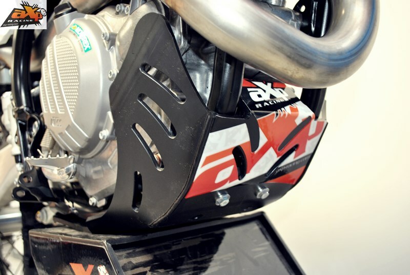 AXP PROTECTION GP SKID PLATE BLK