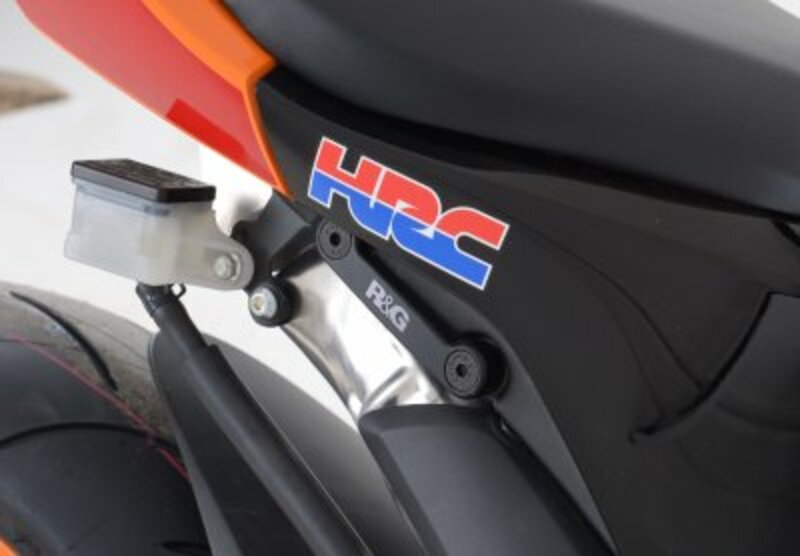 R&G BLANKING PLATE FOR REAR FOOTPEGS