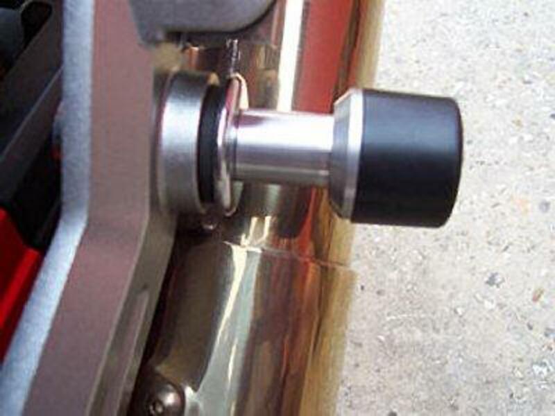 R&G PROTECTION EXHAUST SLIDER