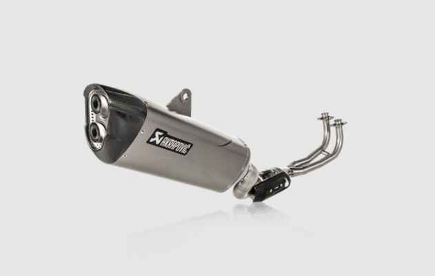 Akrapovic Racing Line volledig uitlaatsysteem zwart - Yamaha T-Max / T-Max 20th Anniversary e.a. (2020-2025) | Femon Parts