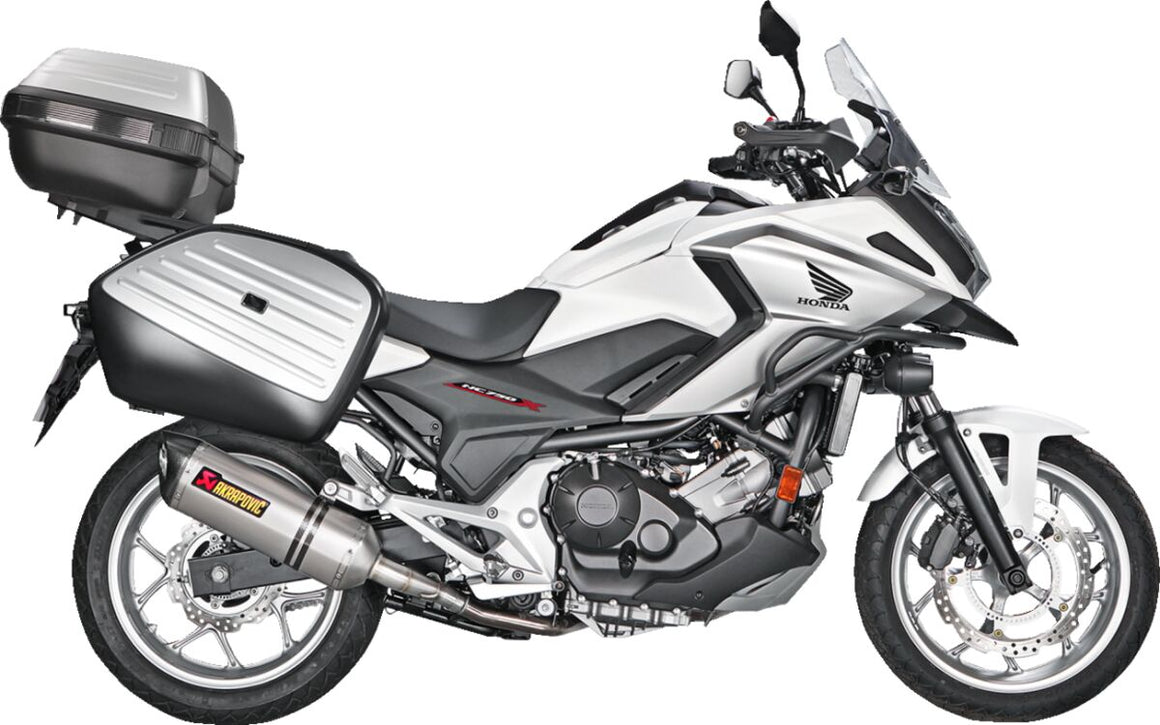 Akrapovic Slip-On Line uitlaatdemper - Honda NC-700 / NC-700 X e.a. (2012-2020) | Femon Parts
