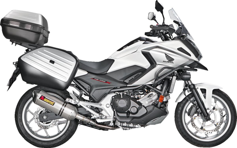 Akrapovic Slip-On Line uitlaatdemper - Honda NC-700 / NC-700 X e.a. (2012-2020) | Femon Parts