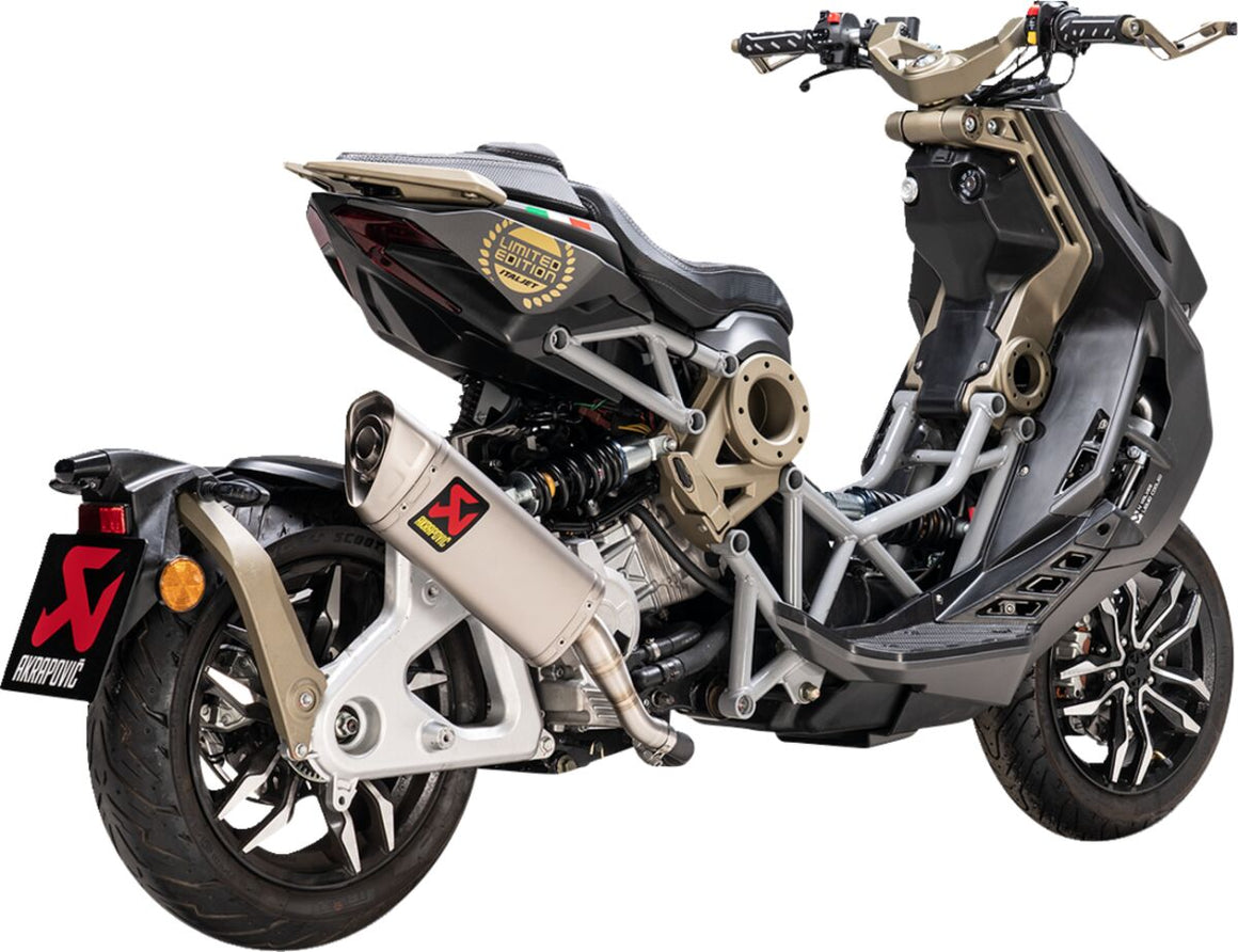 Akrapovic Slip-On Line uitlaatdemper titanium - Italjet DRAGSTER 125 / DRAGSTER 200 (2020-2025) | Femon Parts