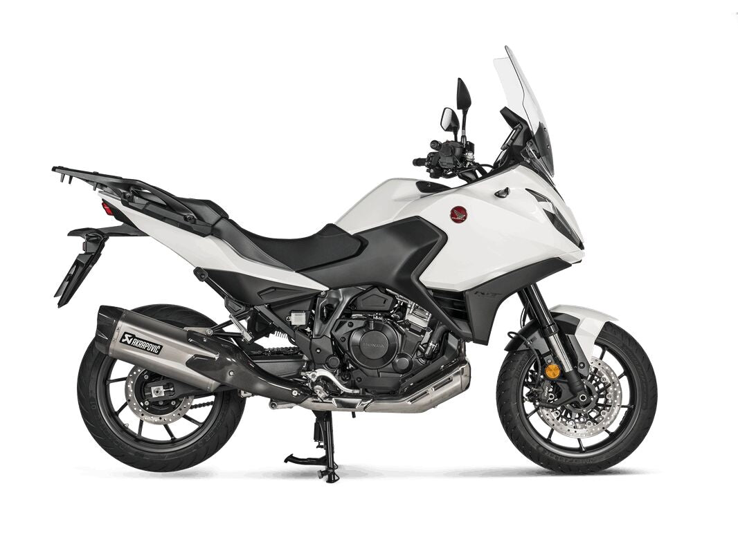 Akrapovic Slip-On Line uitlaatdemper zwart - Honda NT-1100 (2022-2025) | Femon Parts
