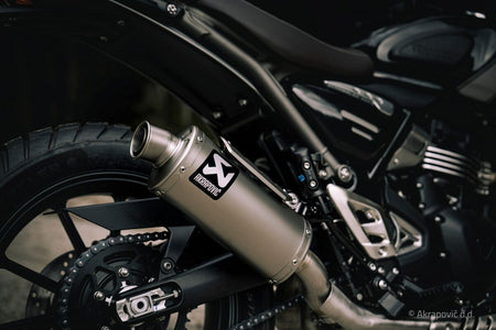 Akrapovic Slip-On Line uitlaatdemper - Triumph SCRAMBLER 400 X / SPEED 400 (2024-2025) | Femon Parts
