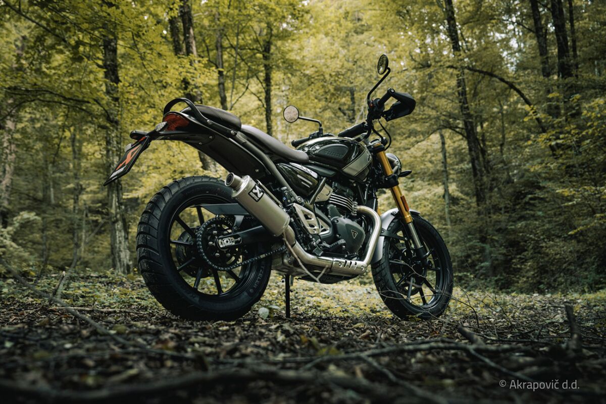 Akrapovic Slip-On Line uitlaatdemper - Triumph SCRAMBLER 400 X / SPEED 400 (2024-2025) | Femon Parts