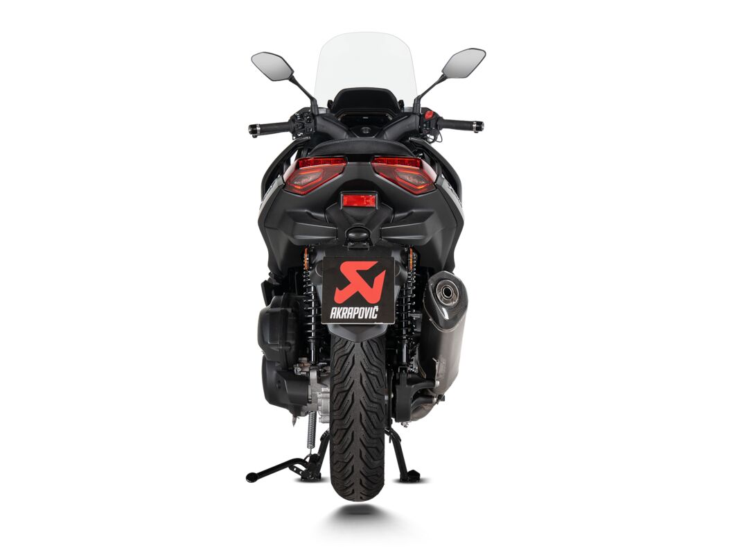 Akrapovic Slip-On Line uitlaatdemper zwart - Yamaha X-Max / X-Max Tech Max e.a. (2025) | Femon Parts