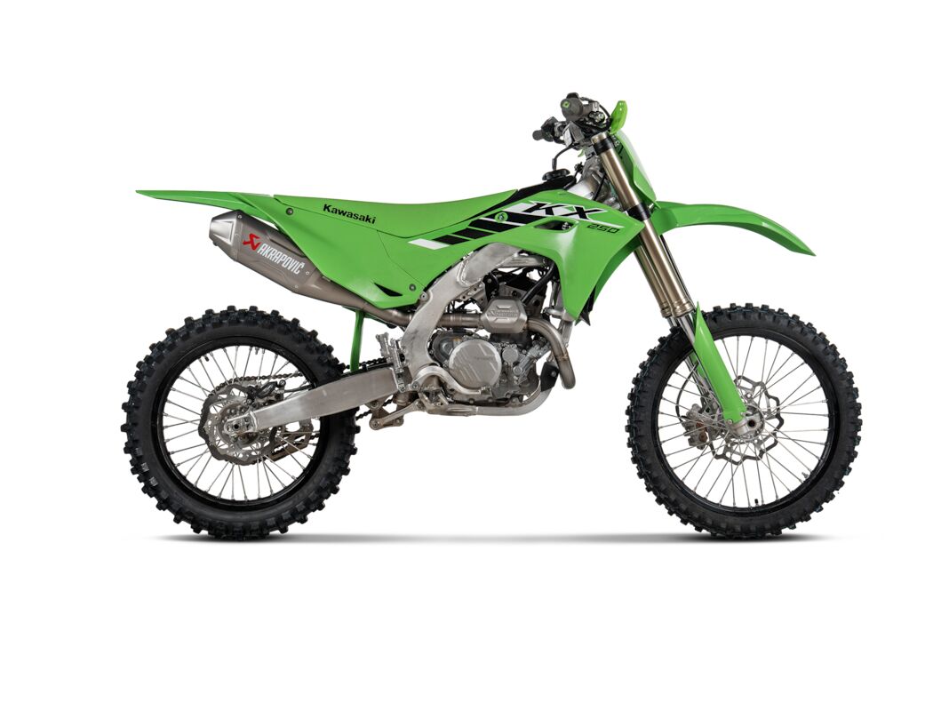 Akrapovic Evolution Line volledig uitlaatsysteem offroad - Kawasaki KX-250 (2025-2026) | Femon Parts