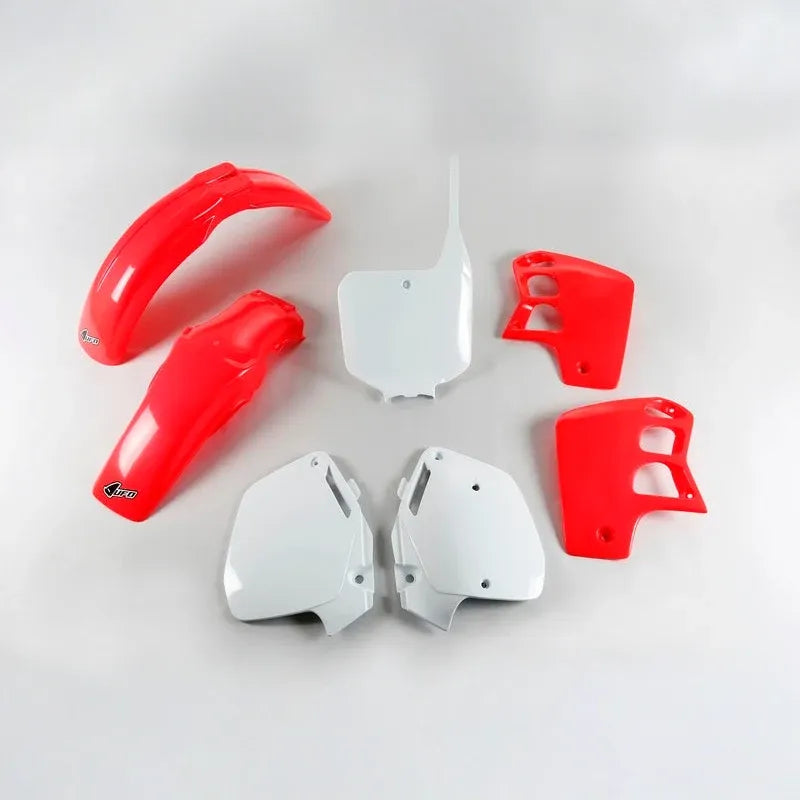 UFO Plast PLASTIC KIT, OEM/OEM
