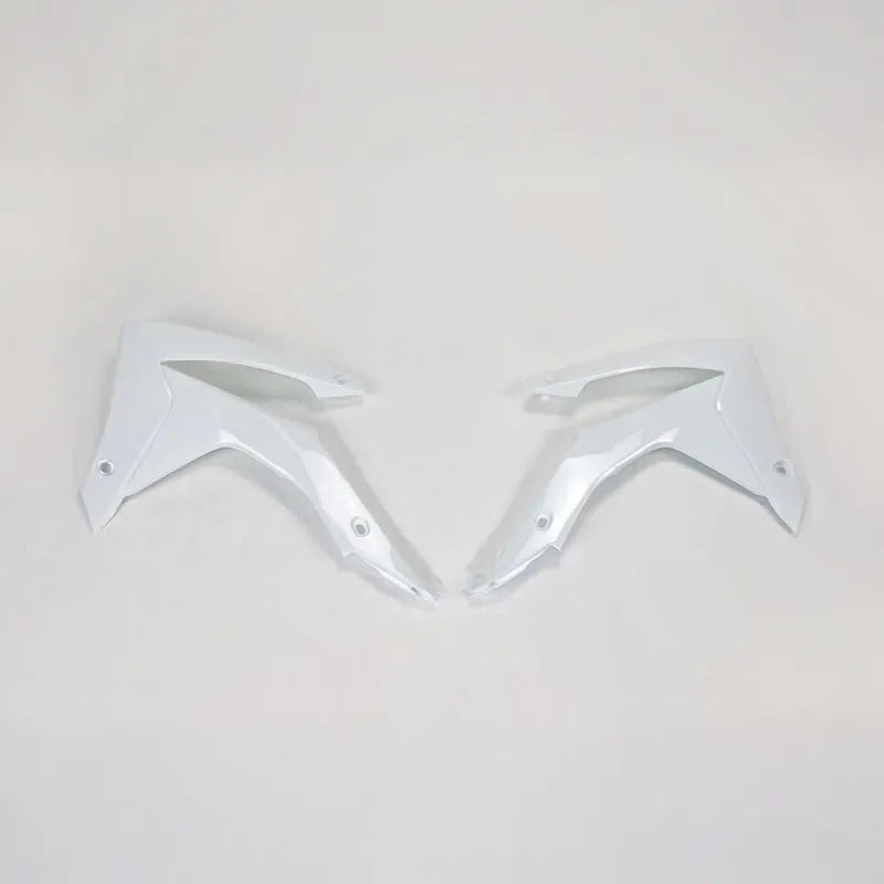 UFO Plast PLASTIC RAD SCOOPS, WHT/WHT