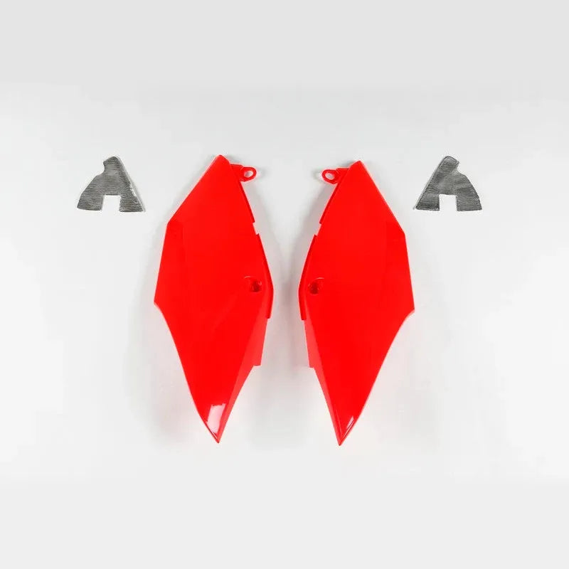 UFO Plast PLASTIC SIDE PANELS, RED/RED