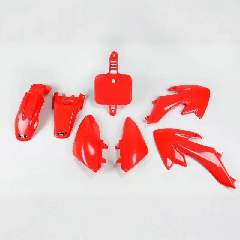 UFO Plast PLASTIC KIT, RED/RED