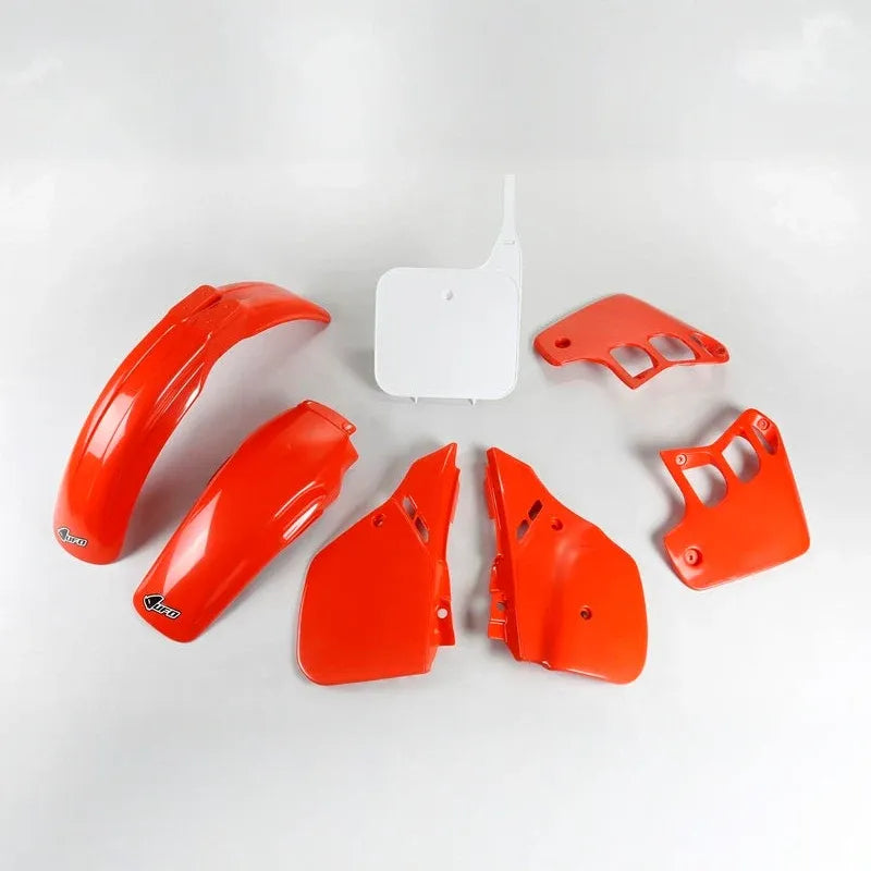 UFO Plast PLASTIC KIT, OEM/OEM