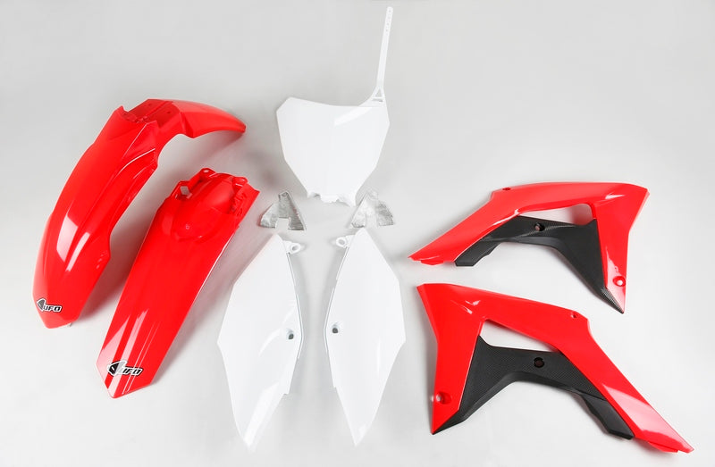 UFO Plast PLASTIC KIT, OEM/OEM