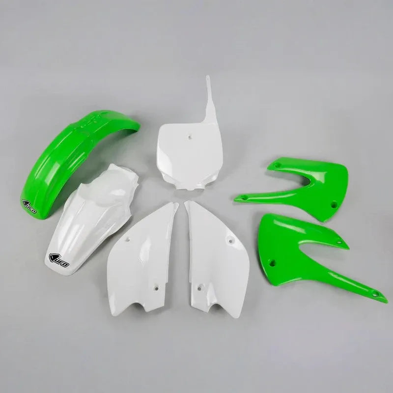 UFO Plast PLASTIC KIT, OEM/OEM