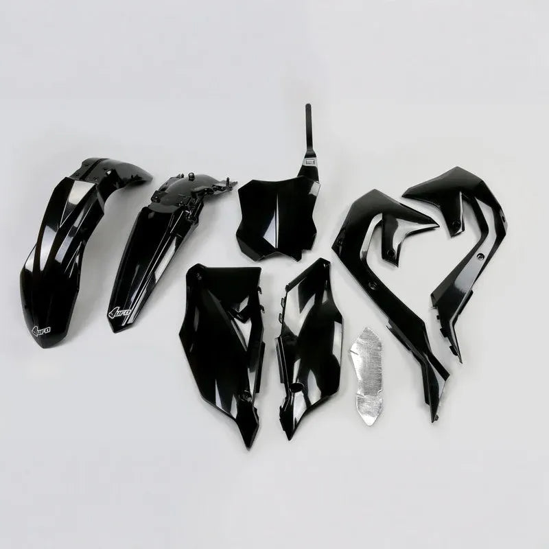 UFO Plast PLASTIC KIT, BLK/BLK