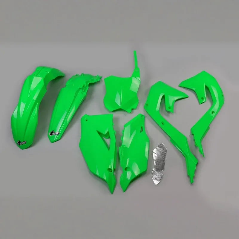 UFO Plast PLASTIC KIT, NGR/NGR