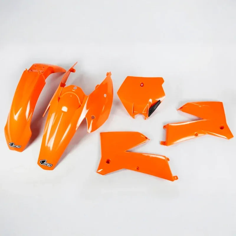 UFO Plast PLASTIC KIT, OEM/OEM