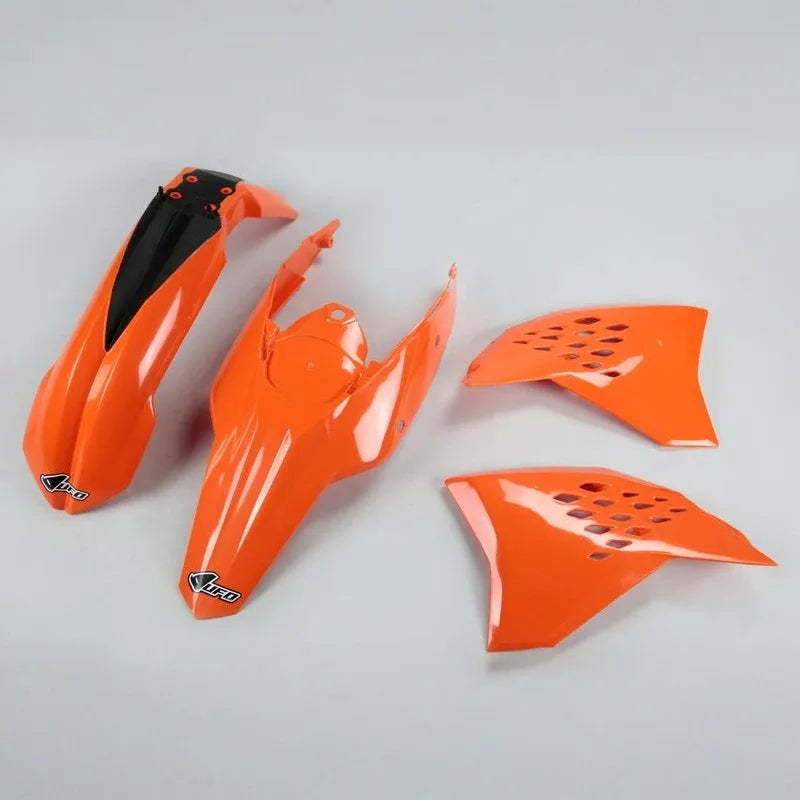UFO Plast PLASTIC KIT, OEM/OEM