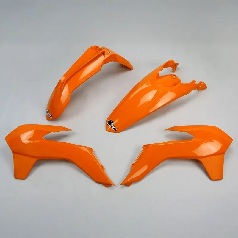 UFO Plast PLASTIC KIT, ORG/ORG