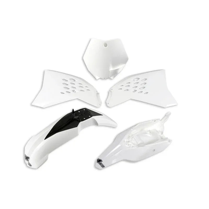 UFO Plast PLASTIC KIT, WHT/WHT