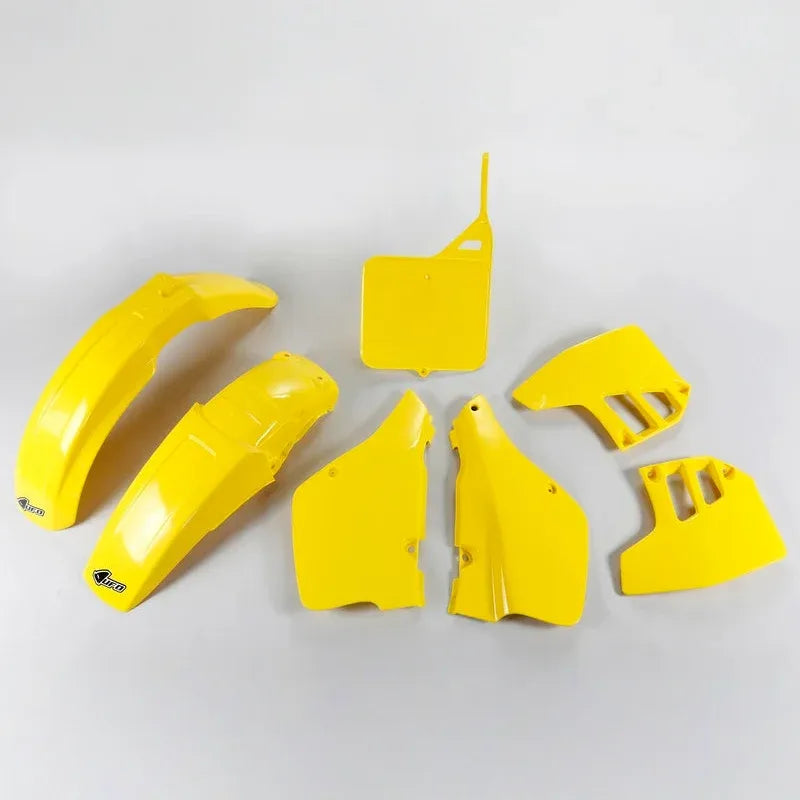 UFO Plast PLASTIC KIT, OEM/OEM