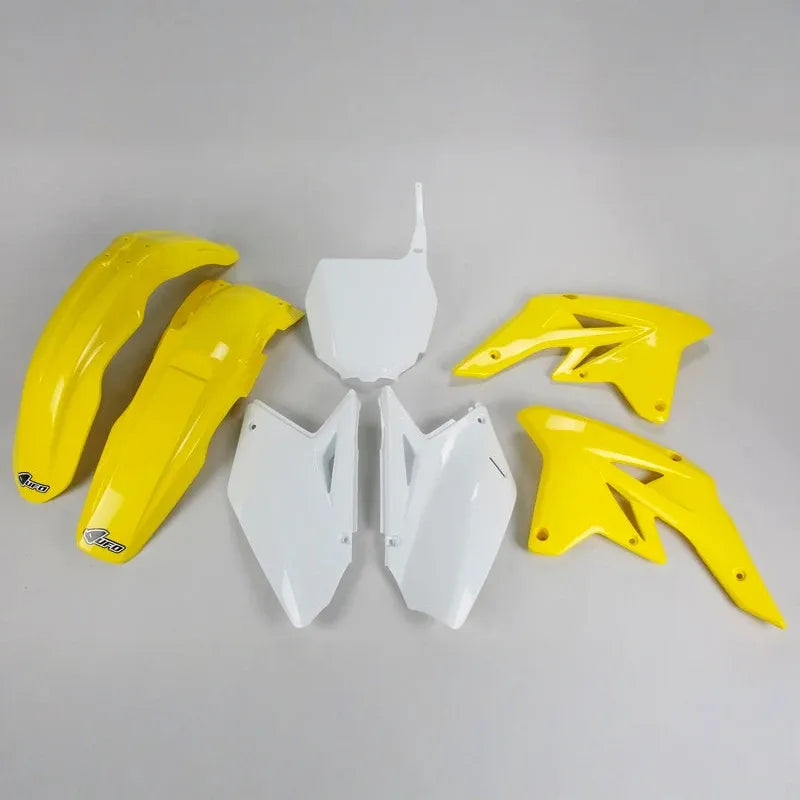 UFO Plast PLASTIC KIT, OEM/OEM