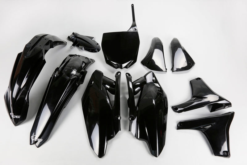 UFO-KUNSTSTOFFBAUSATZ, SCHWARZ/SCHWARZ